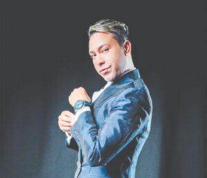 Photo of Richard Hernandez